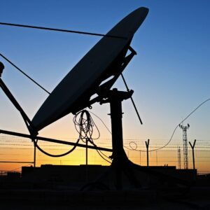 Um ataque cibernético de IA pode desencadear um apocalipse de satélite nos próximos 2 anos. Estamos preparados?