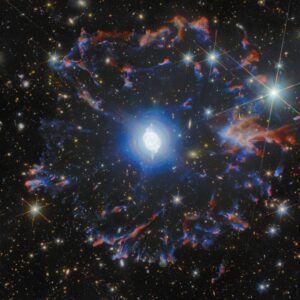 Uma estrela morre na foto Olho de Gato do dia de 10 de março de 2026