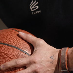 Google mostra smartband sem tela para registrar exercícios sem distrações