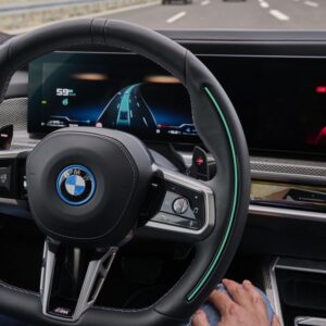 BMW inicia "Big Brother" nos carros elétricos para treinar IA de segurança