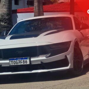 Review Ford Mustang Dark Horse: a prova de que o motor V8 não pode morrer