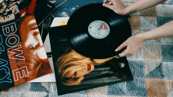 9 apps para catalogar vinil e organizar sua coleção de LPs