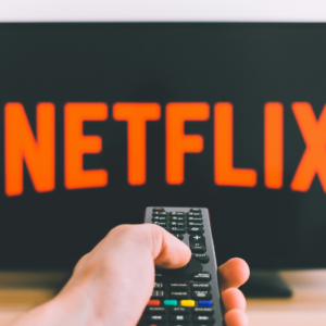 Netflix terá de reembolsar clientes por aumentos na assinatura