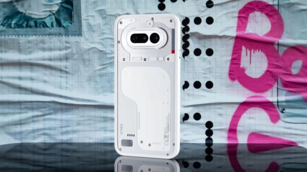 Nothing está vindo para o Brasil; 1º celular da marca é homologado na Anatel