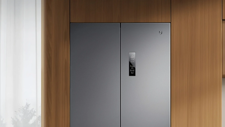 Nova geladeira da Xiaomi tem 4 portas e capacidade de 606 litros por R$ 2.600