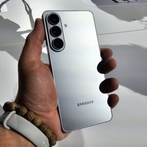 Magalu joga preço do Galaxy S26 no chão; lançamento sai por R$ 4.409