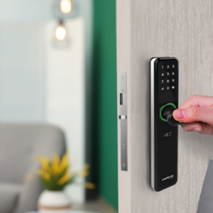 5 melhores fechaduras inteligentes com instalação fácil para comprar em 2026