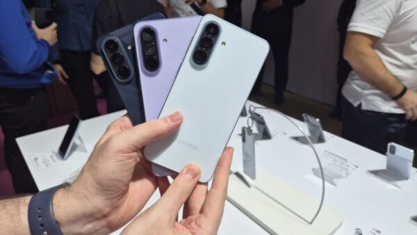 Samsung traz Galaxy A57 e A37 para o Brasil com recursos de top; veja preços