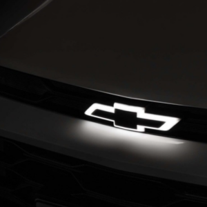 Chevrolet confirma quando chega o Sonic 2026 e mostra novo emblema