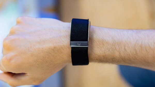 Testamos o Whoop MG: a pulseira que eleva sua vida fitness a um novo patamar