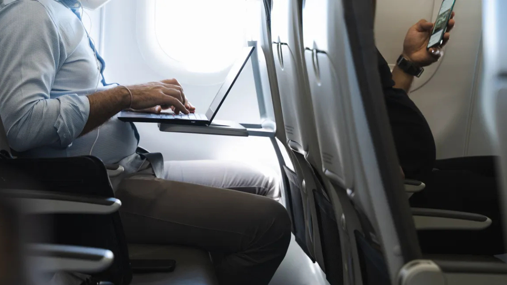 notebook no avião