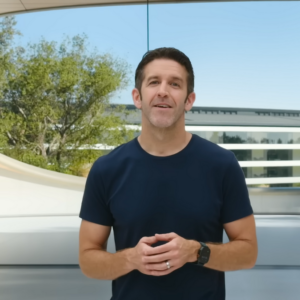 Apple tem novo CEO: John Ternus assume o lugar de Tim Cook após 15 anos