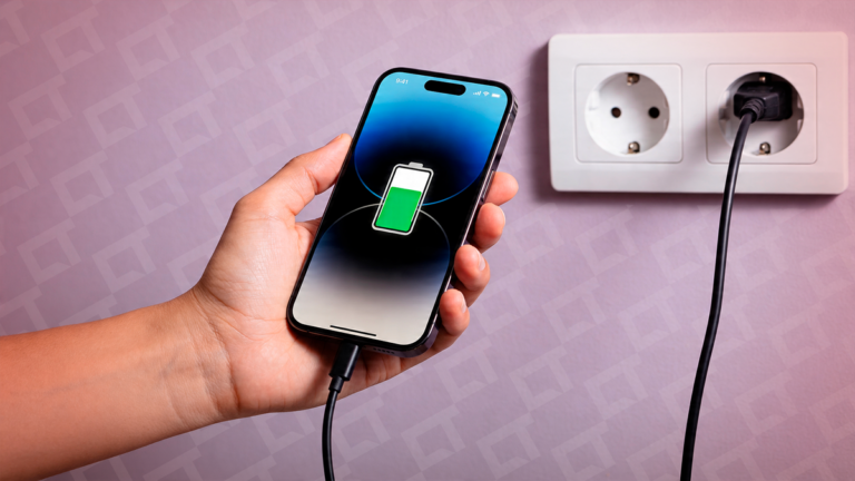 Usar celular enquanto carrega destrói bateria ou é mito? O que diz especialista