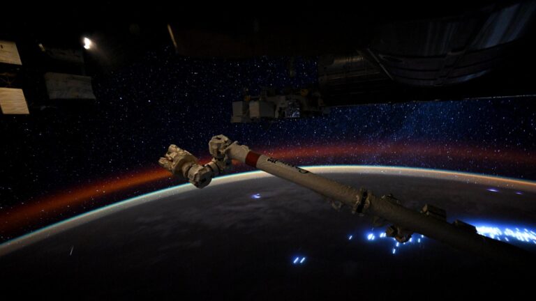 Astronautas fotografam a chuva de meteoros Lyrid da ISS, foto do dia de 21 de abril de 2026