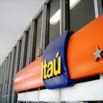 Carf mantém tributação contra Itaú por programa de remuneração e PLR paga em ações