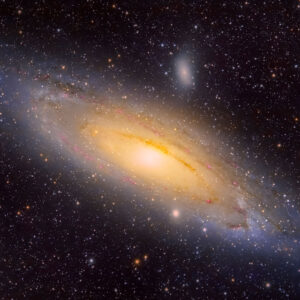 Como observar objetos do espaço profundo como galáxias, nebulosas e aglomerados de estrelas