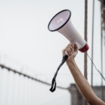 Definir o antissemitismo sem criminalizar o dissenso