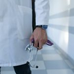 Enamed: sem prática, não há formação médica