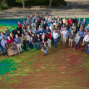 Equipe Odyssey comemora em um mapa global de Marte