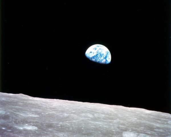 Feliz Dia da Terra! Comemore com essas fotos incríveis do nosso planeta visto do espaço, da Apollo 8 à Artemis 2