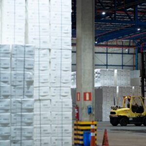 JOTA Principal: Governo Lula busca conter preços, e Flávio Bolsonaro busca conter brigas