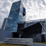 Justiça do Trabalho impõe fiscalização permanente ao TRT17 por irregularidades administrativas