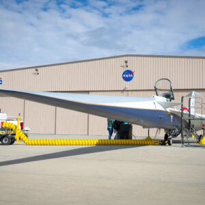 Não há lugar como o novo hangar X-59 da NASA