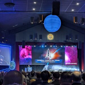 O combate espacial foi “crítico para o sucesso da missão” na guerra dos EUA no Irã, diz o chefe da Força Espacial