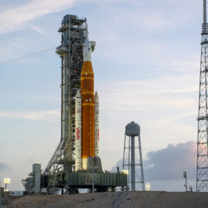 Reviva o histórico lançamento do Artemis 2 da NASA à lua com estas fotos impressionantes