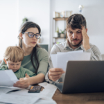 Superendividamento em alta pressiona debate sobre ‘crédito ético’ no Brasil