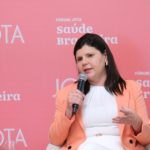 ‘Devemos analisar processos judiciais em saúde a partir das evidências científicas’, diz conselheira do CNJ