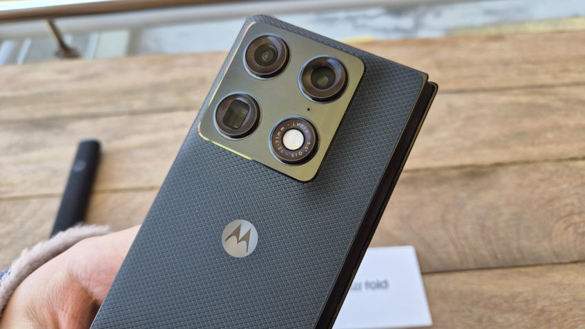 Moto Razr Fold