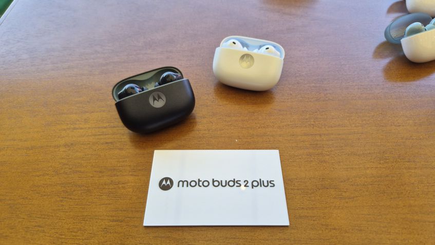 Moto Buds 2 e Buds 2+