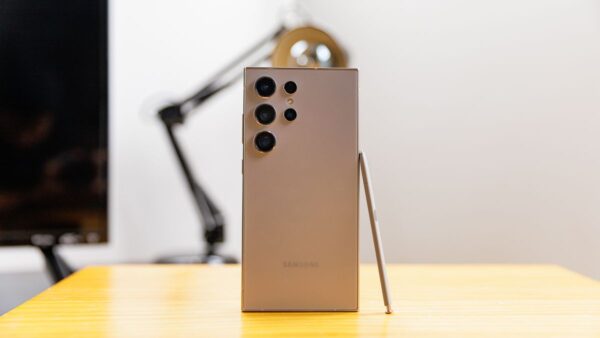Quanto vale a pena pagar no Galaxy S24 Ultra em maio de 2026?