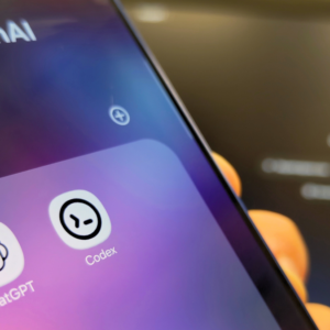 App ligado ao ChatGPT surge 'do nada' em celulares, e não pode ser apagado