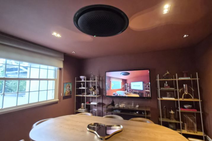 LG Round Cassete Black