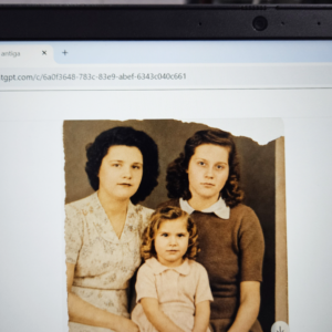 12 prompts para restaurar fotos antigas no ChatGPT
