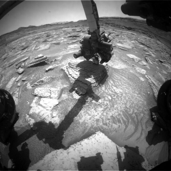 Blog Curiosity, Sols 4893-4899: Perfuração no Campo Marte e visita da nave Psyche
