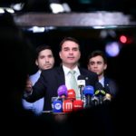 Crítica ao STF mobiliza estratégia de campanha dos presidenciáveis da direita
