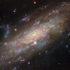 Hubble detecta uma espiral estrelada