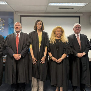 Ministra Regina Helena Costa torna-se professora titular da PUC-SP