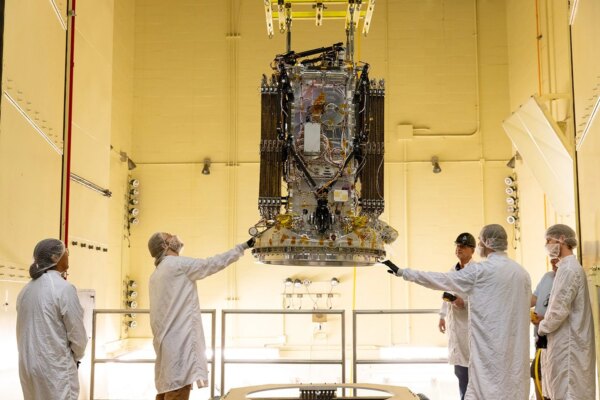 NASA apresentará missão para impulsionar a órbita da espaçonave Swift