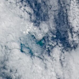 Nova erupção no Mar de Bismarck