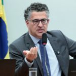 Relatório da PEC do fim da escala 6×1 é adiado e será apresentado em 25/5
