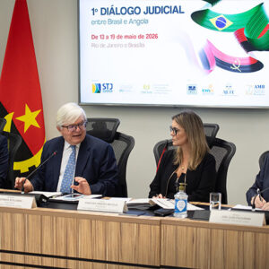 STJ recebe delegação de Angola e debate cooperação judicial, sistema de precedentes e inteligência artificial