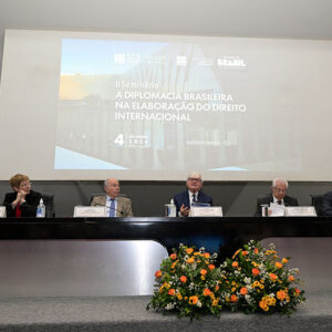 Seminário no STJ debate desafios atuais do direito internacional