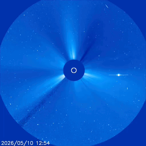 Sol desencadeia explosão solar colossal e ejeção de massa coronal, aumentando as chances de aurora boreal esta semana