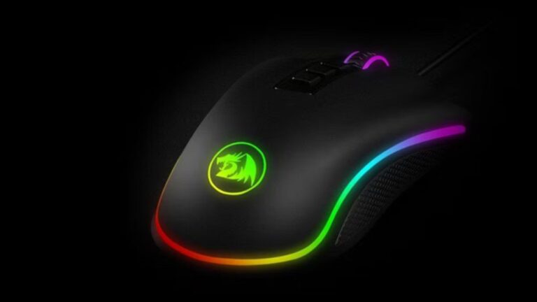 Preço no chão: Mouse Gamer Redragon Cobra por R$ 76,49 no KaBuM!