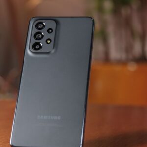 Celulares populares da Samsung podem não receber a One UI 8.5; entenda por quê