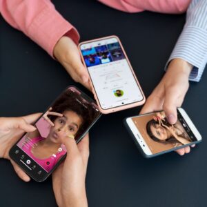 No Instagram, alertas a pais revelam fronteiras da proteção de adolescentes